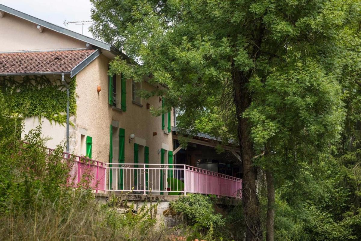 Jolie Vache Deguisee En Fleurs, Chambre D'Hote A Soulosse Rom bilde